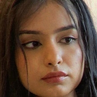 Aarushi Abrol Çıplak