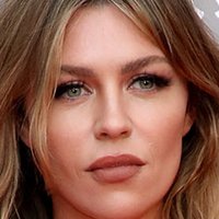 Abbey Clancy Çıplak