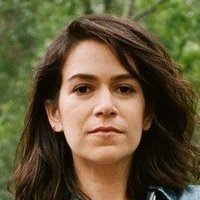 Abbi Jacobson Çıplak