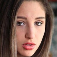 Abella Danger Çıplak