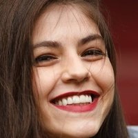 Ada Lupu Çıplak