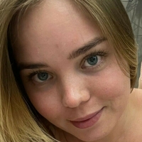 Adeline.becca1 Çıplak