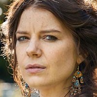 Aimee-Ffion Edwards Çıplak