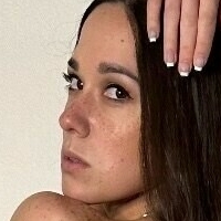 Alana Araya Çıplak