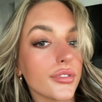 Alanna Çıplak