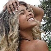Aleeya Hutchins Çıplak