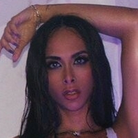 Alejandra Petty Çıplak