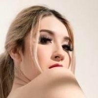 Alejandra Trillo Çıplak
