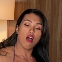 Alessandra Alves Çıplak