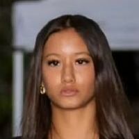 Alessandra Liu Çıplak