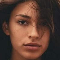 Alexandra Colton Çıplak