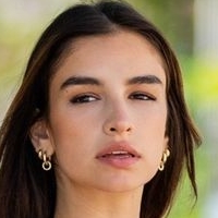 Alexandra Nicole Çıplak