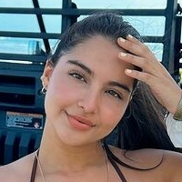 Alexandra Villanueva Çıplak