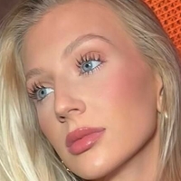 Alexis Clark Çıplak