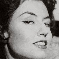 Alice Denham Çıplak