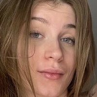 Alice Lu Çıplak