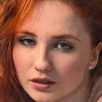 alicepreuoston Çıplak