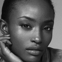 Alicia Burke Çıplak