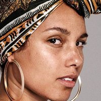 Alicia Keys Çıplak