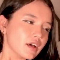 alicia_uwu Çıplak