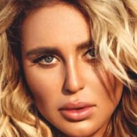 Alina Ilina Çıplak