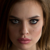 Alina Ozimina Çıplak