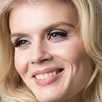 Alina Tomnikov Çıplak