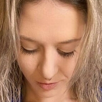 Aline Bragança Çıplak