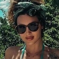 Aline Jost Çıplak