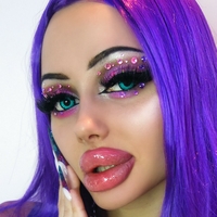 Alison Beth Çıplak