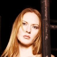 Allanah Rhodes Çıplak
