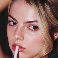 Allie Marie Evans Çıplak