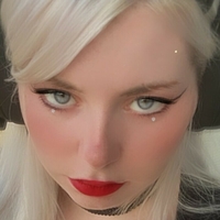 Alyatrosk Çıplak