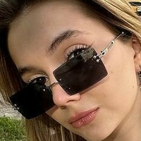 Alyona Bobrova Çıplak