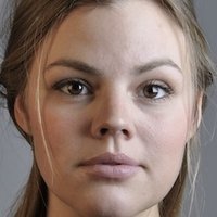 Amalie Lindegard Çıplak