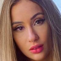 Amanda Beatriz Çıplak