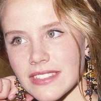 Amanda Peterson Çıplak