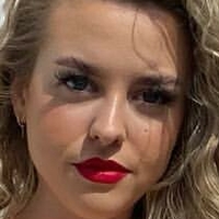 Amber R Brightman Çıplak