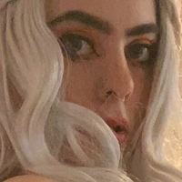 amelia Çıplak