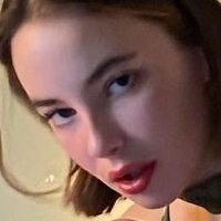 Amelie Manzoli Çıplak