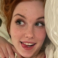 amelliacute Çıplak