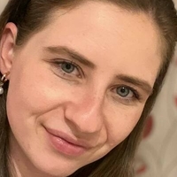 Amina Henderson Çıplak
