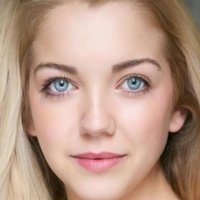 Amy Hart Çıplak