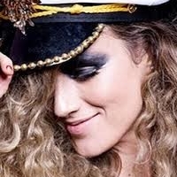 Ana Canas Çıplak