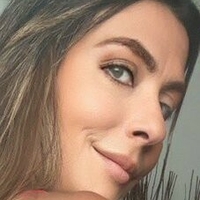 Ana Cornieles Çıplak