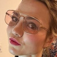 Ana Hamburg Çıplak