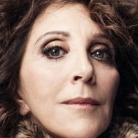 Andrea Martin Çıplak