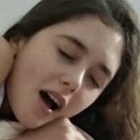 Andreea V Çıplak