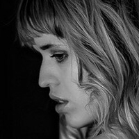 Angel White Model Çıplak