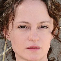 Angela Bettis Çıplak
